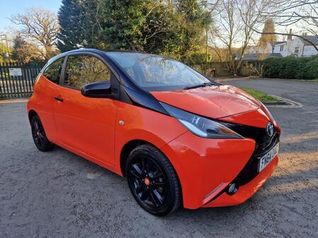 TOYOTA AYGO 1.0 VVT-i x-cite